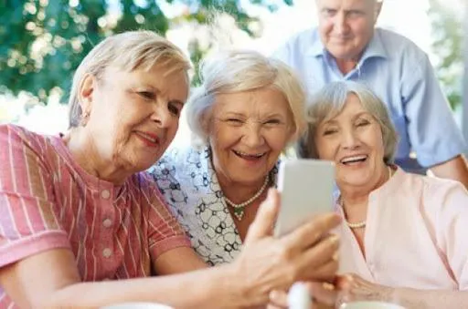 Уже с 2025 года: пенсионеры попадут в госпрограмму