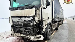 Трагедия на трассе в Чувашии: столкновение легковушки и грузовой фуры унесло жизнь мужчины