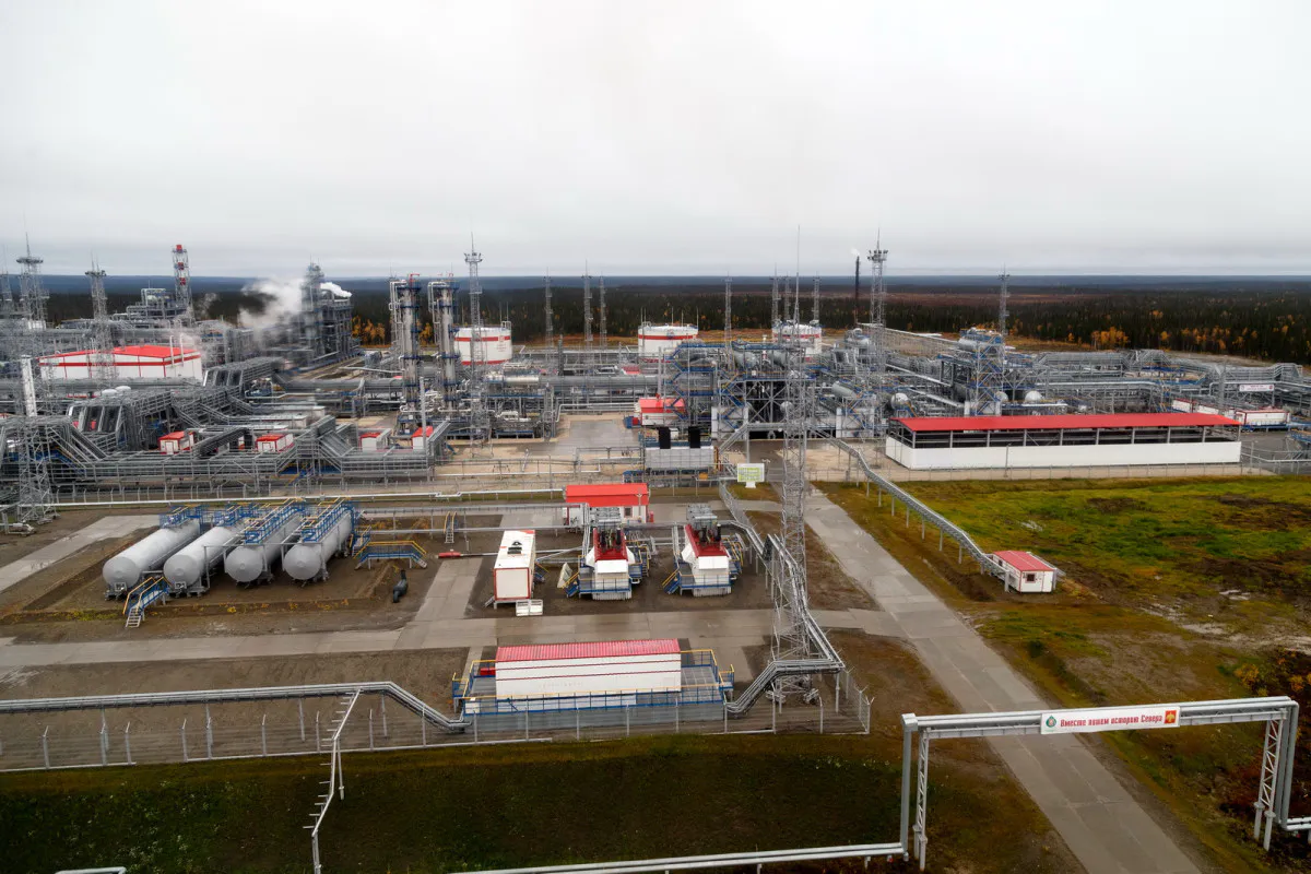 Врио главы Коми поздравил нефтяников и газовиков с профессиональным праздником