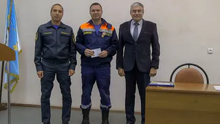 В Ковровском районе отметили медалью лучших спасателей и пожарных