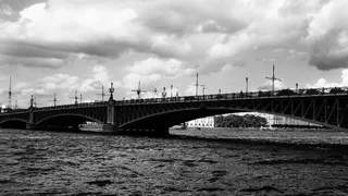 "Держись, Питер" - вся страна скорбит вместе с вами