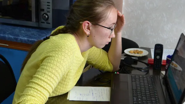 "Удаленка" не работает: большинство работодателей отправили сотрудников в отпуск за свой счет