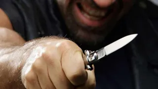 В Нижнекамске физрук спас школьников от дебошира