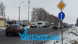 «Дорога-убийца» в селе Чемодановка уносит жизни детей: жители Бессоновского района обсуждают решение проблемы