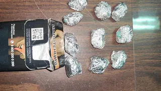 В Скопине полицейские поймали 24-летнюю наркозакладчицу с синтетикой