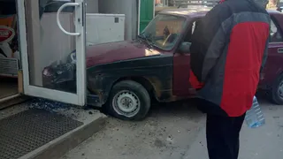 В "походе" в магазин в Октябрьском городке участвовали три машины