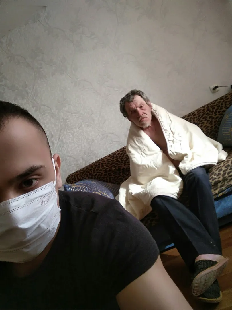 Бездомный получил жилье в подарок