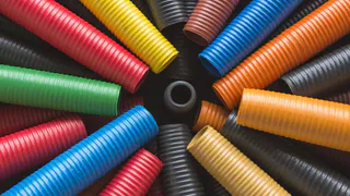 Что означает цвет гофры и как выбрать, что нужно: узнайте разницу между серой, красной или черной