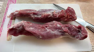 Какие части мяса всегда вкуснее и дешевле стейков: список для самой умной хозяйки