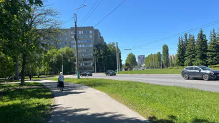 В Клинцах открылся обновлённый сквер с мемориалом „Журавли“