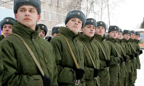 27 нижнекамцев отправились на службу в армию