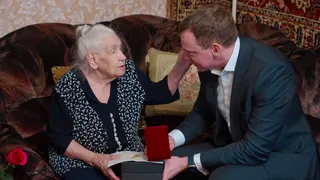 Малков вручил награды рязанским ветеранам