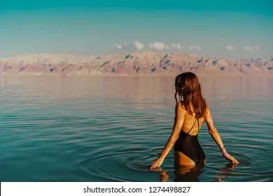 Надо ли смывать с себя морскую воду после купания?