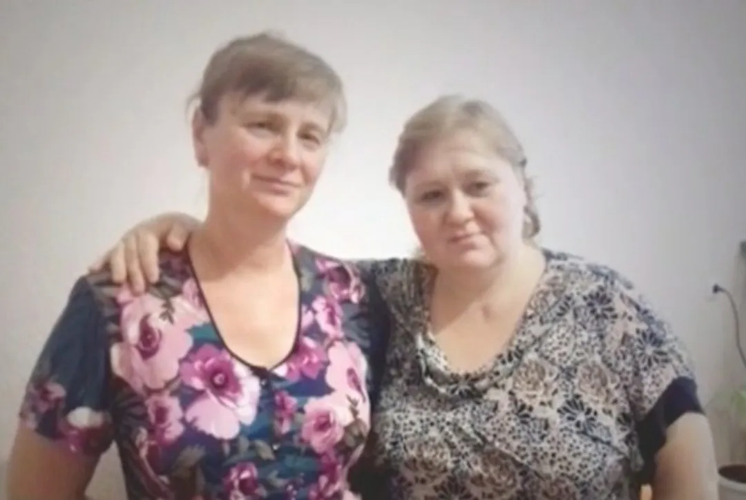 Счастливая встреча: спустя почти полвека нижнекамка нашла сестру-близняшку