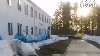 Учащихся политеха успели эвакуировать до удара второго беспилотника, который упал между зданиями общежития