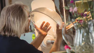 Вышла на пенсию и только в свои 65 поняла, как заработать свой миллион: необычный заработок обычной пенсионерки 