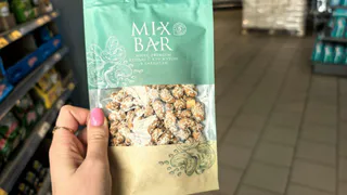 Не ожидала такого от Пятерочки: заглянула в магазин - и ахнула: столько новинок - от сладостей до полезных перекусов