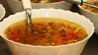 Ошибка в приготовлении горохового супа, из-за которой он становится «пустым». Всё дело в одной ошибке - ее допускает каждая хозяйка