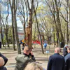 В Брянске открыли парковый сезон установкой новой деревянной скульптуры