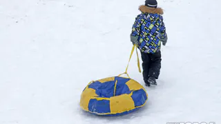 Опасные развлечения - люди гибнут на "ватрушках"