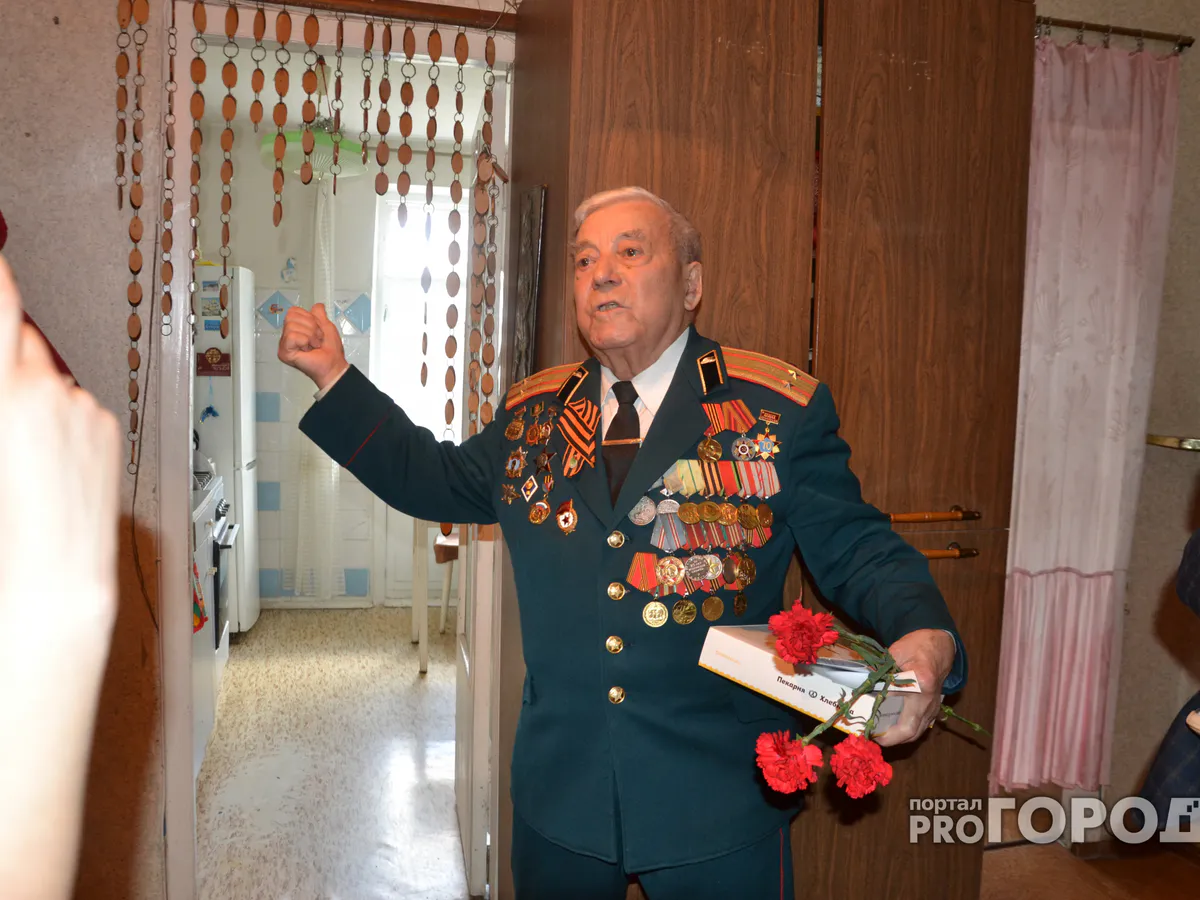 Мошенники обещают ветеранам солидные выплаты к 9 Мая