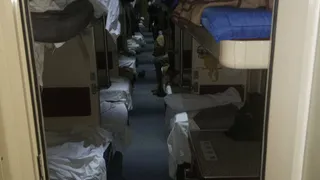 Всегда беру 38-ое место в поезде: ушлые путешественники поделились лайфхаком - почему многие выбирают верхнюю боковую у туалета