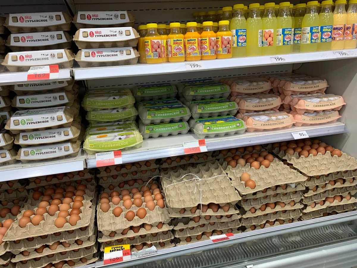 Конвейерные пустышки: в Роскачестве назвали бренды яиц из "черного списка" - не покупайте на завтрак