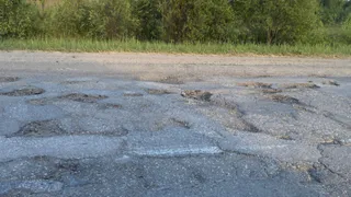 Любимов: передвигаться по рязанским дорогам невозможно