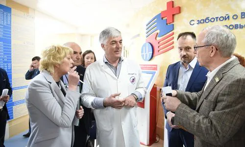Депутаты Нижнекамска осматривают медицинские учреждения