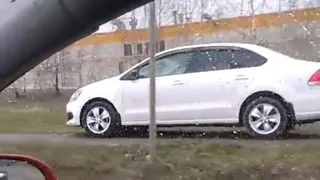 Креатив от автомобилистов: на одной из улиц Рязани появилась дополнительная полоса