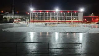 В Брянске открыли самый большой городской каток с естественным льдом