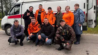 Поисковый отряд нашел пропавшую в лесу жительницу Радужного спустя три дня