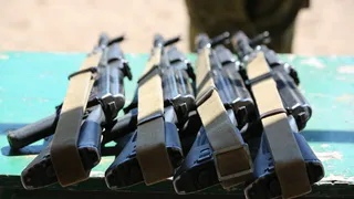 Устрашающий “калаш”: полицейские изъяли у рязанского предпринимателя автомат