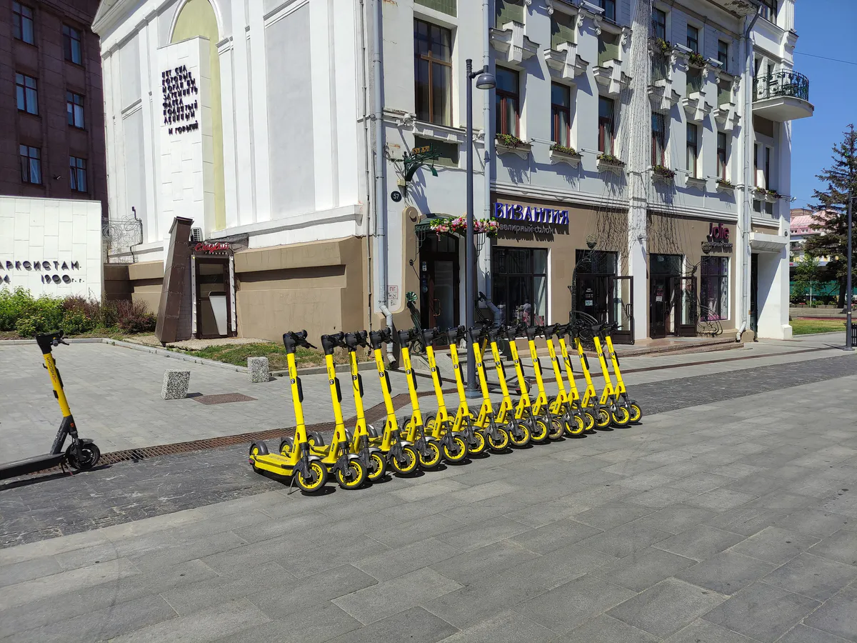 В Магнитогорске водитель электросамоката предстанет перед судом за наезд на пенсионерку