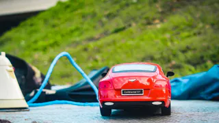 «Моргни аварийкой»: 5 не тривиальных правил автомобильного этикета на дорогах Рязани