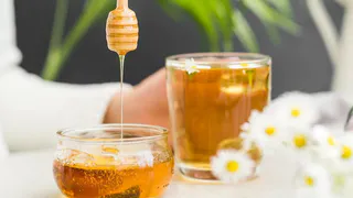 Приметы и запреты на 11 мая: чай с медом может обернуться малоприятной вещью