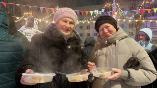 Во дворе Нижнекамска устроили настоящий «Новогодний Бум»

