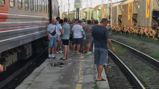 «Загнала пассажиров не в тот поезд»: туристы рассказали о провальной ошибке проводника - честно и без прикрас