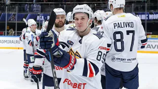 Магнитогорский "Металлург" в овертайме обыграл "Амур" в Хабаровске