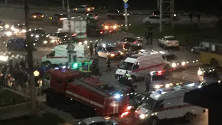 В ГИБДД и СКР прокомментировали аварию с участием маршрутки в центре Рязани