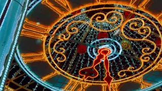 Во Владимире включили новогоднюю иллюминацию и украсили улицы огнями