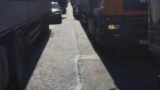 Из-за дорожных работ: на Южной окружной образовалась огромная пробка