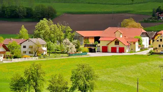 В 2024 году 23 семьи в сельских районах Владимирской области получили соцвыплаты на жильё