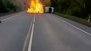 Как горел грузовик в Путятинском районе: рассказывают сотрудники ГИБДД