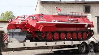 В Белгородскую область отправили гусеничную пожарную машину