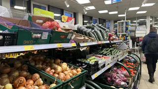 Европейцы давно его выбросили, а россияне до сих пор едят: этот вкусный овощ очень быстро убьет ваши органы