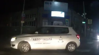 В Рязани учебная машина провоцирует аварию