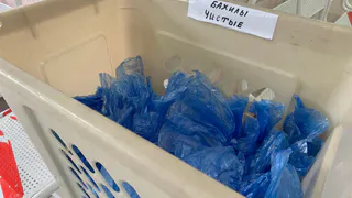 Бахилы в феврале беру пачками - и радуюсь своей хитрости: вот как применяю