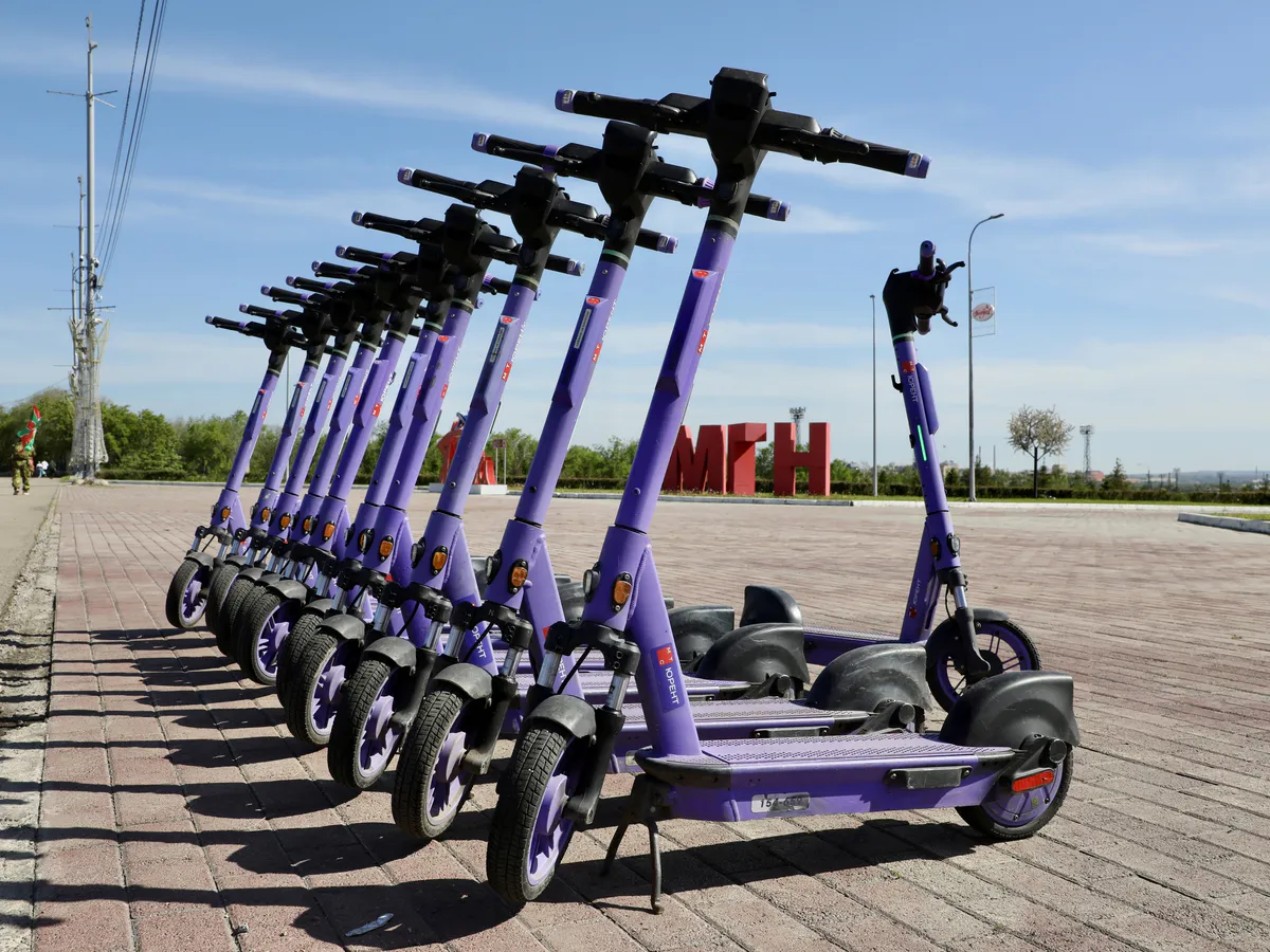 В Магнитогорске обсудили безопасность самокатов: штрафы, обучение и новые меры контроля