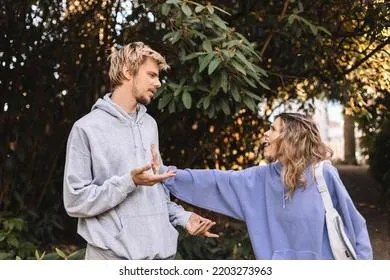 Названы пять знаков зодиака, которые не умеют любить